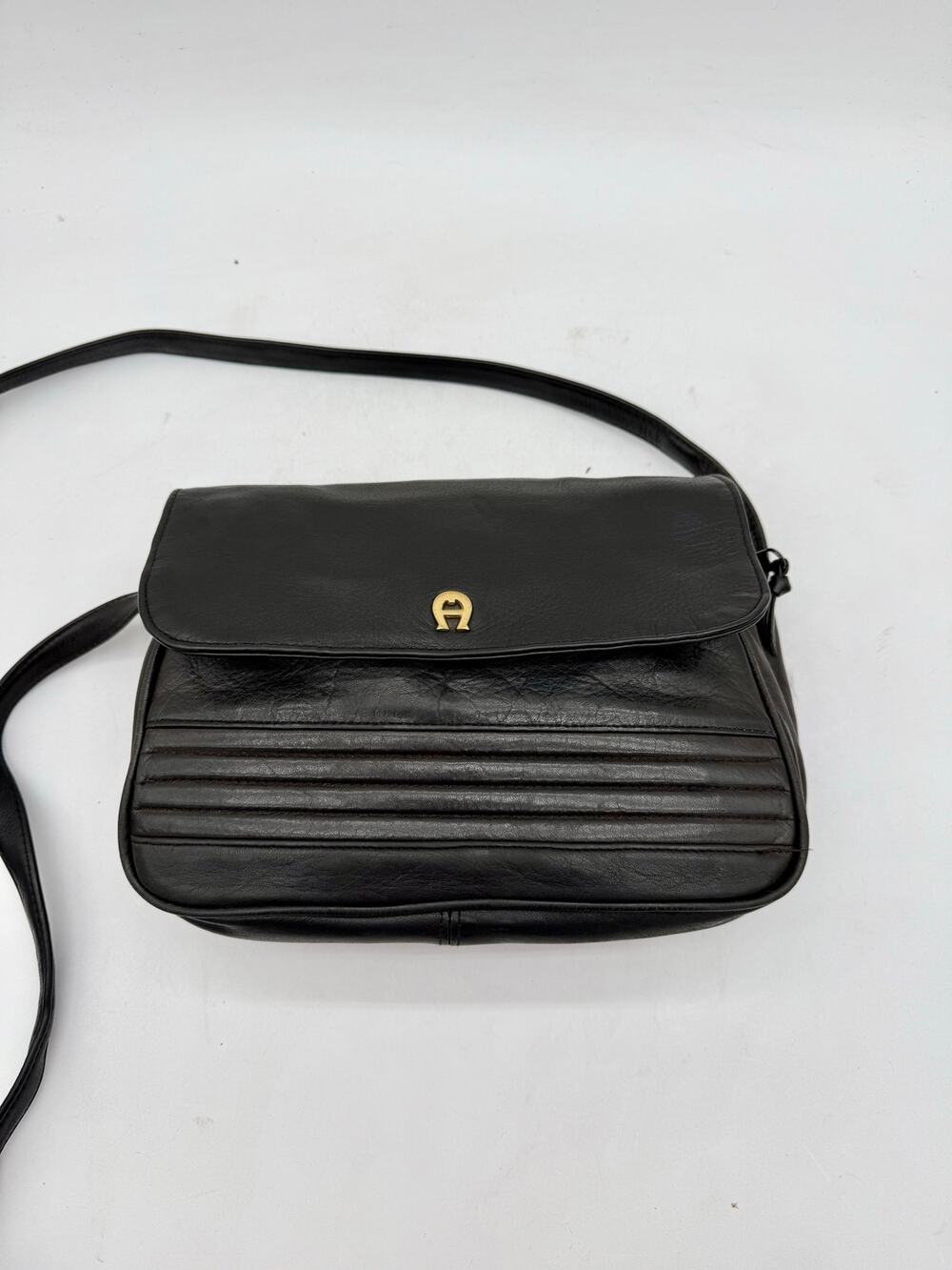 Vtg Etienne Aigner Black Leather Shoulder Bag Crossbody Purse Adjustable Strap